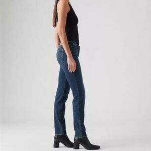 Levi’s too superlow 524 jeans   S1